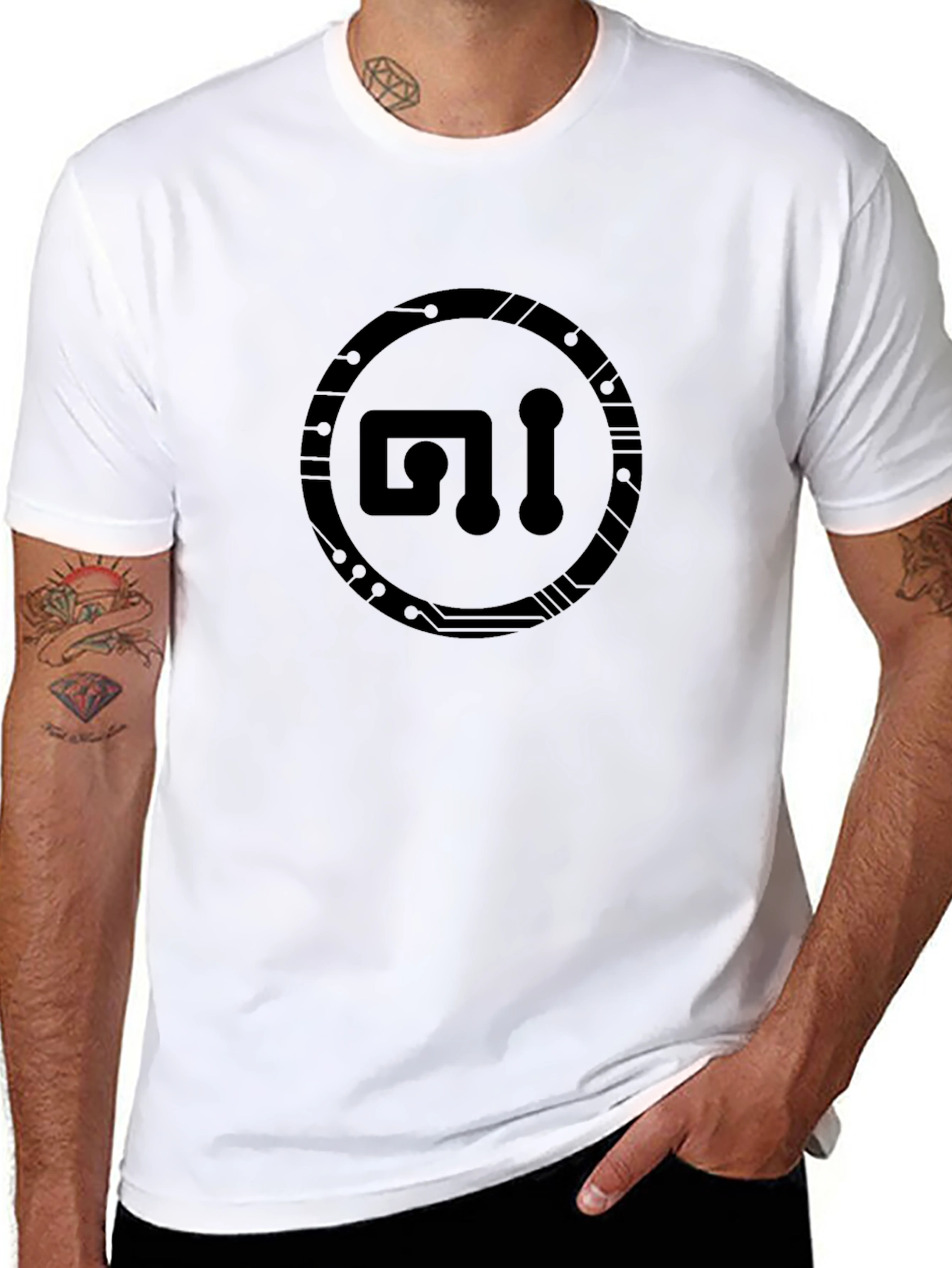 Tech Circle Graphic Tee - Sleek Black Design