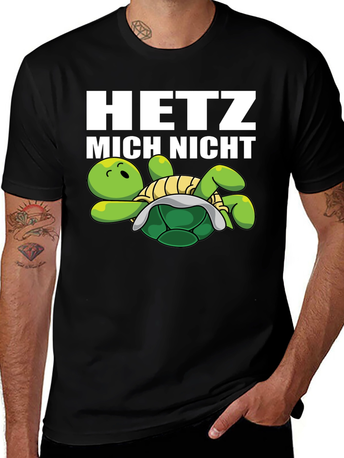 Hetz Mich Nicht Turtle Graphic Tee - Black