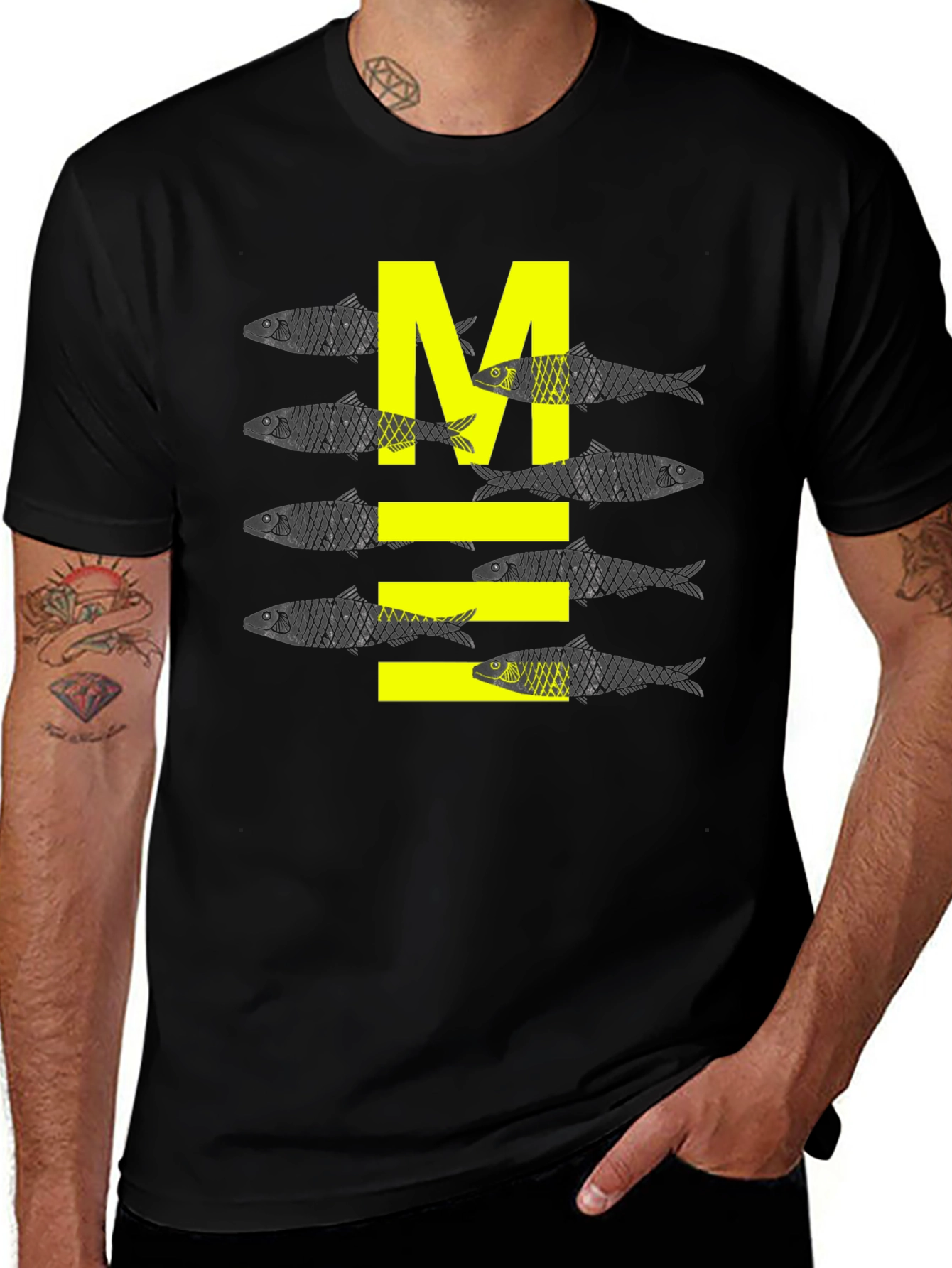 Sardine M Graphic Tee - Black Cotton Comfort