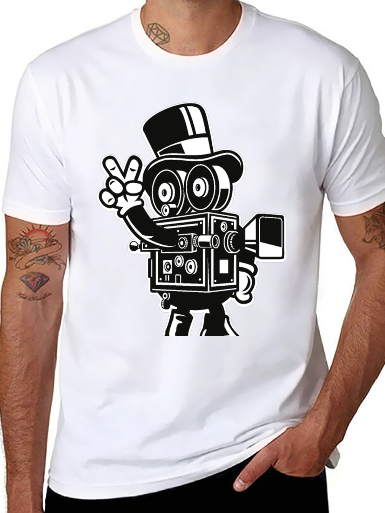 Retro Camera Cartoon Graphic T-Shirt - Black