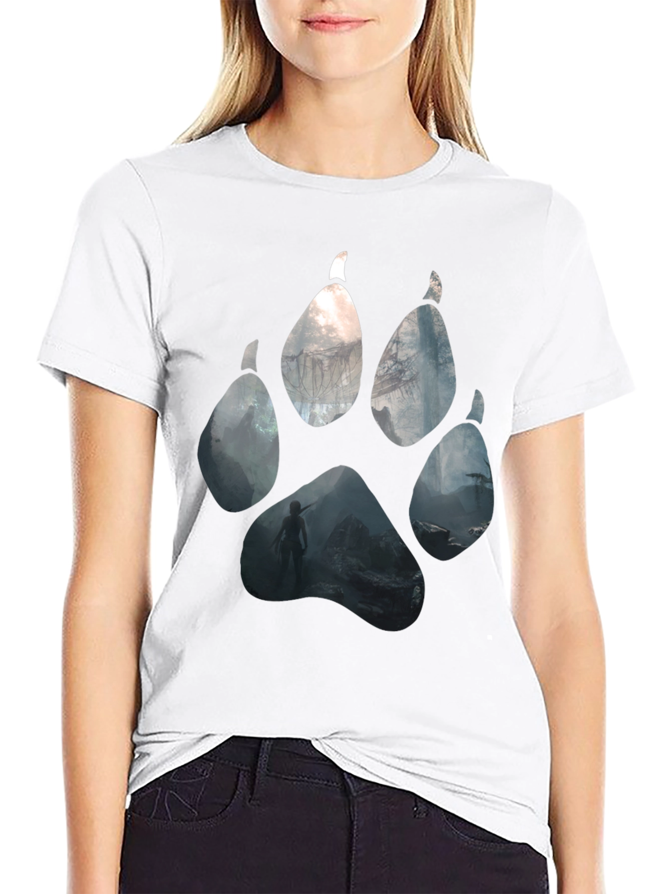 Wolf Paw Print Graphic Black T-Shirt