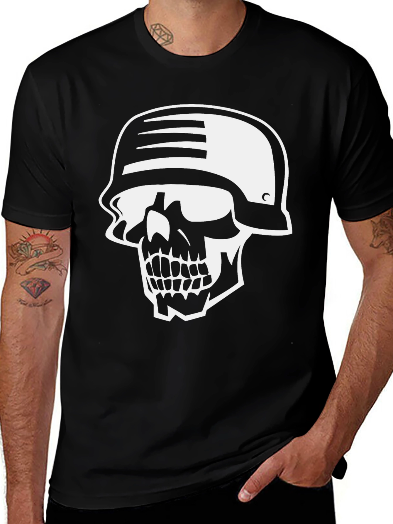 Skull Helmet Graphic Tee - Black Cotton T-Shirt