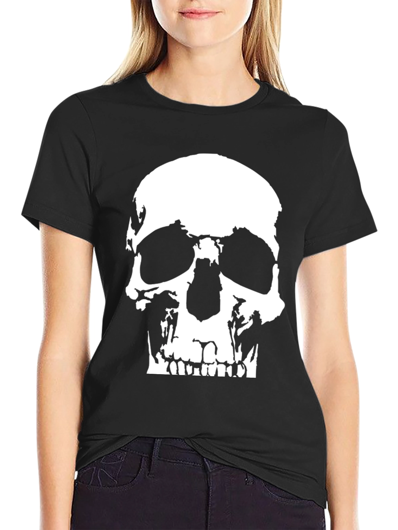 Skull Graphic T-Shirt - Bold Black Tee