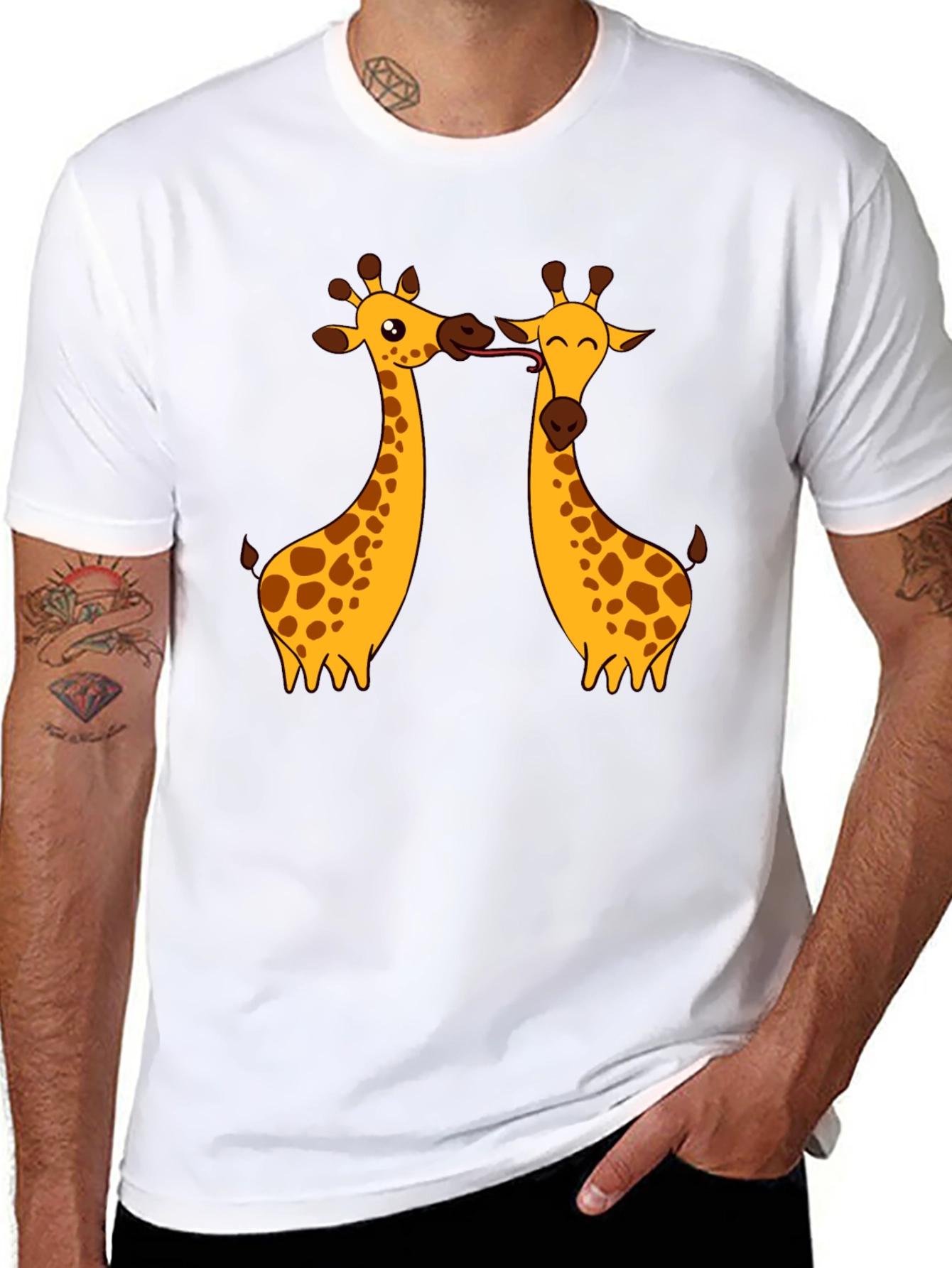 Giraffe Love Graphic Tee - Black T-Shirt
