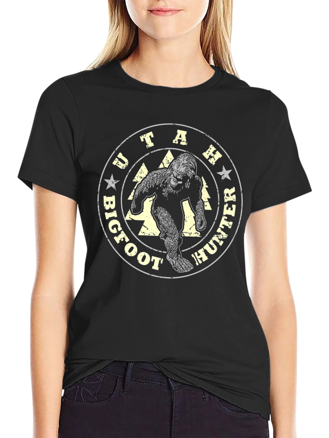Utah Bigfoot Hunter T-Shirt - Black Graphic Tee