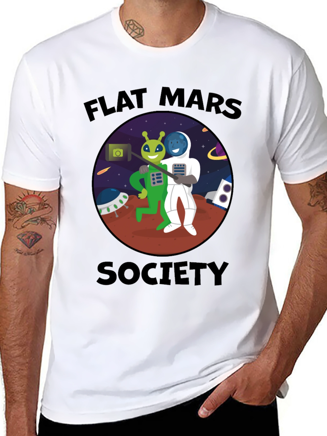 Flat Mars Society T-Shirt - Alien & Astronaut Selfie