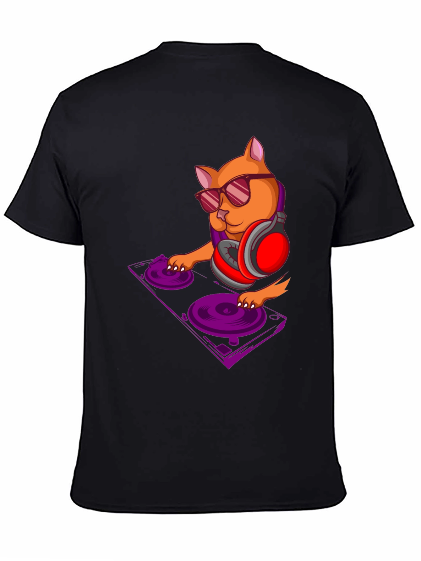 DJ Cat Graphic Tee - Trendy Black T-Shirt