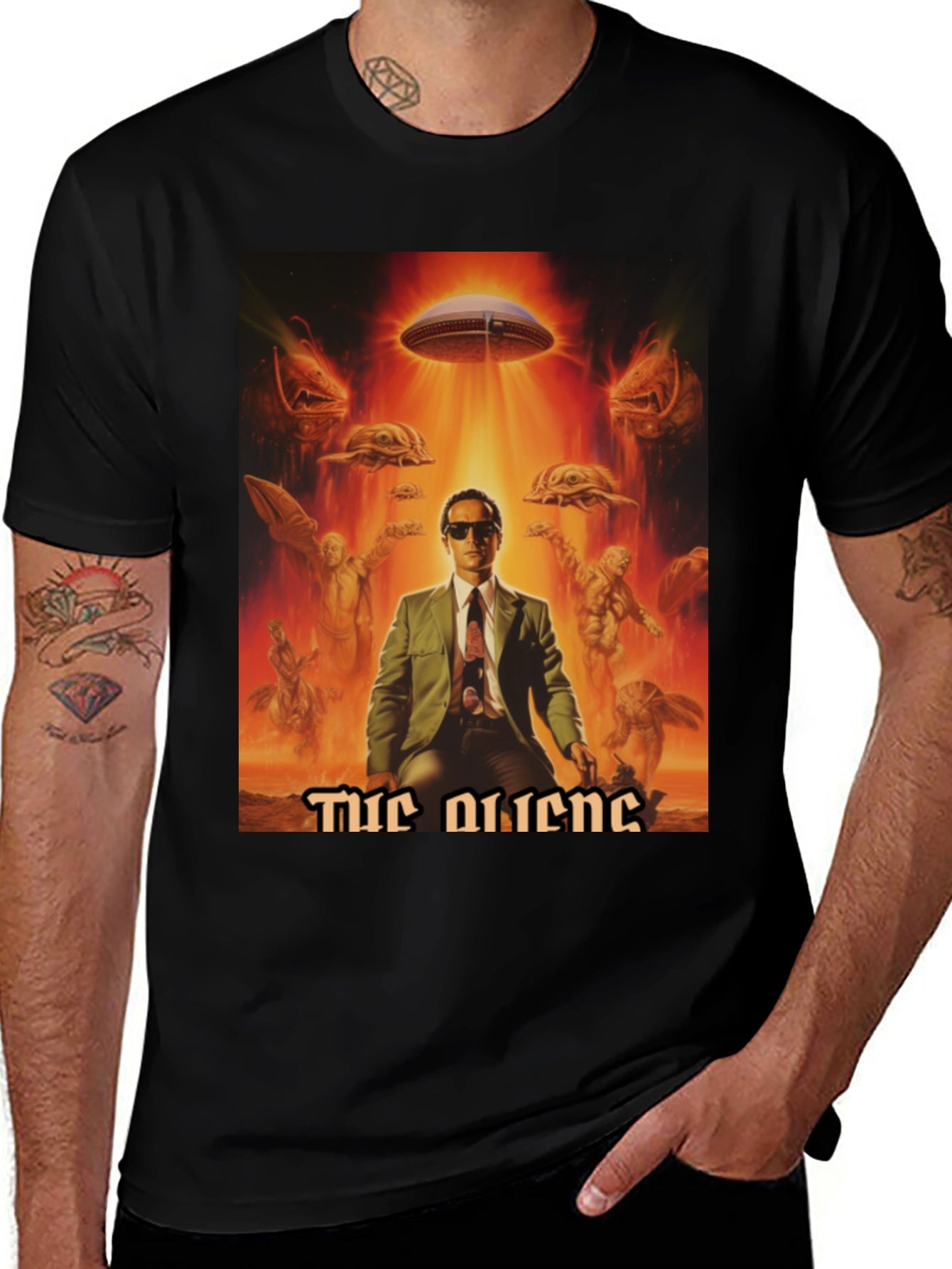 The Aliens Graphic Print T-Shirt