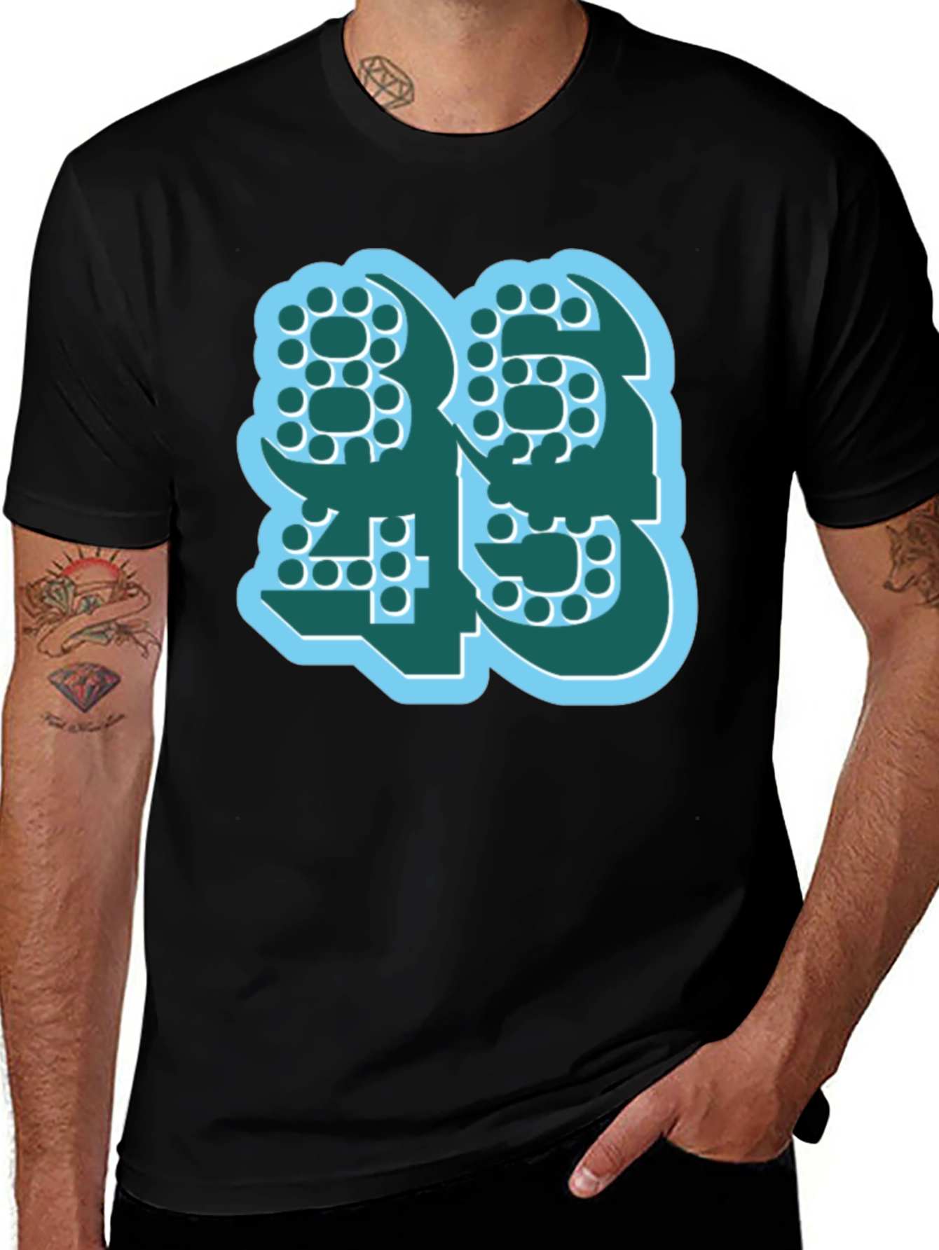 Bold Number Graphic Tee - Modern Style