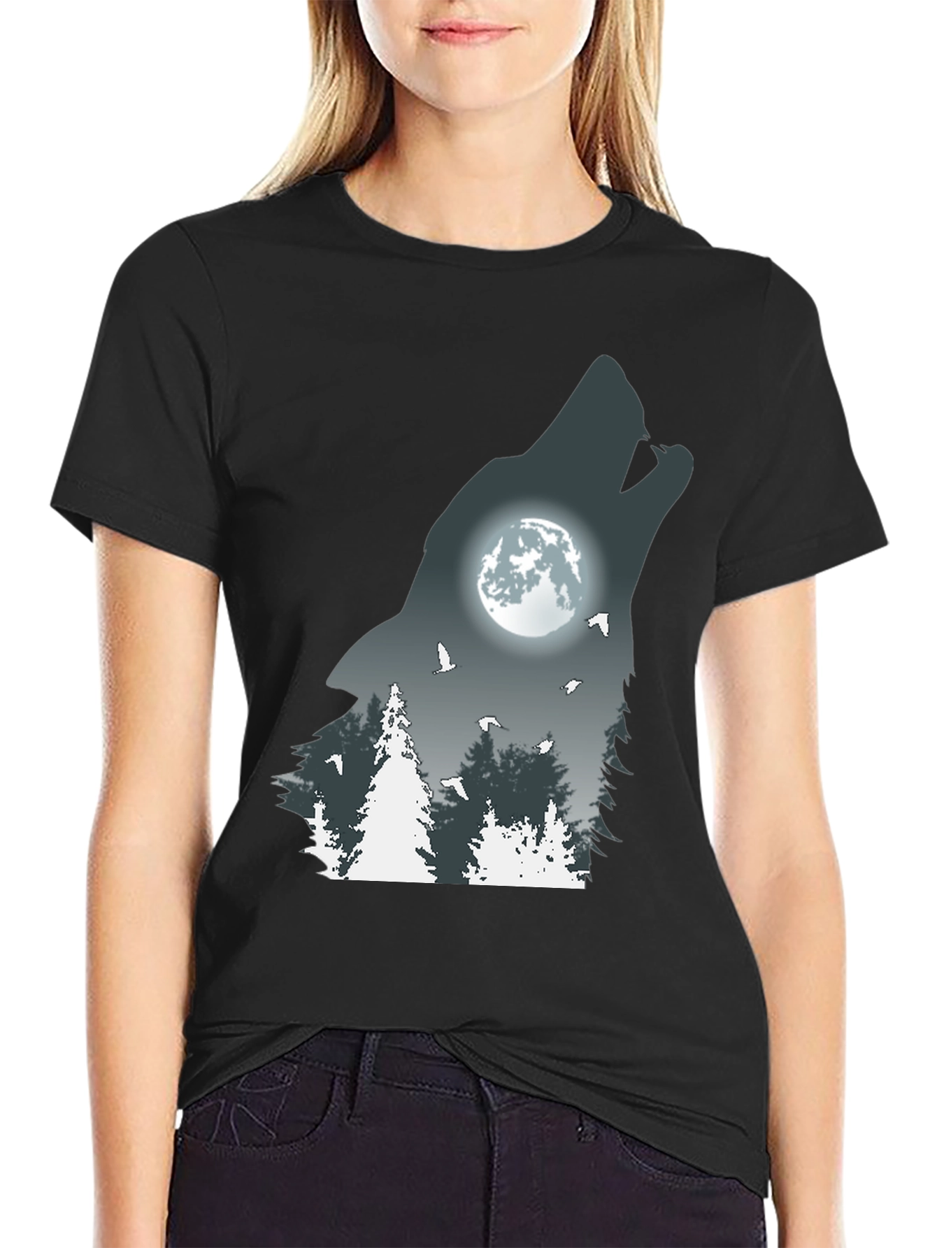 Wolf Howling Moon Graphic T-Shirt