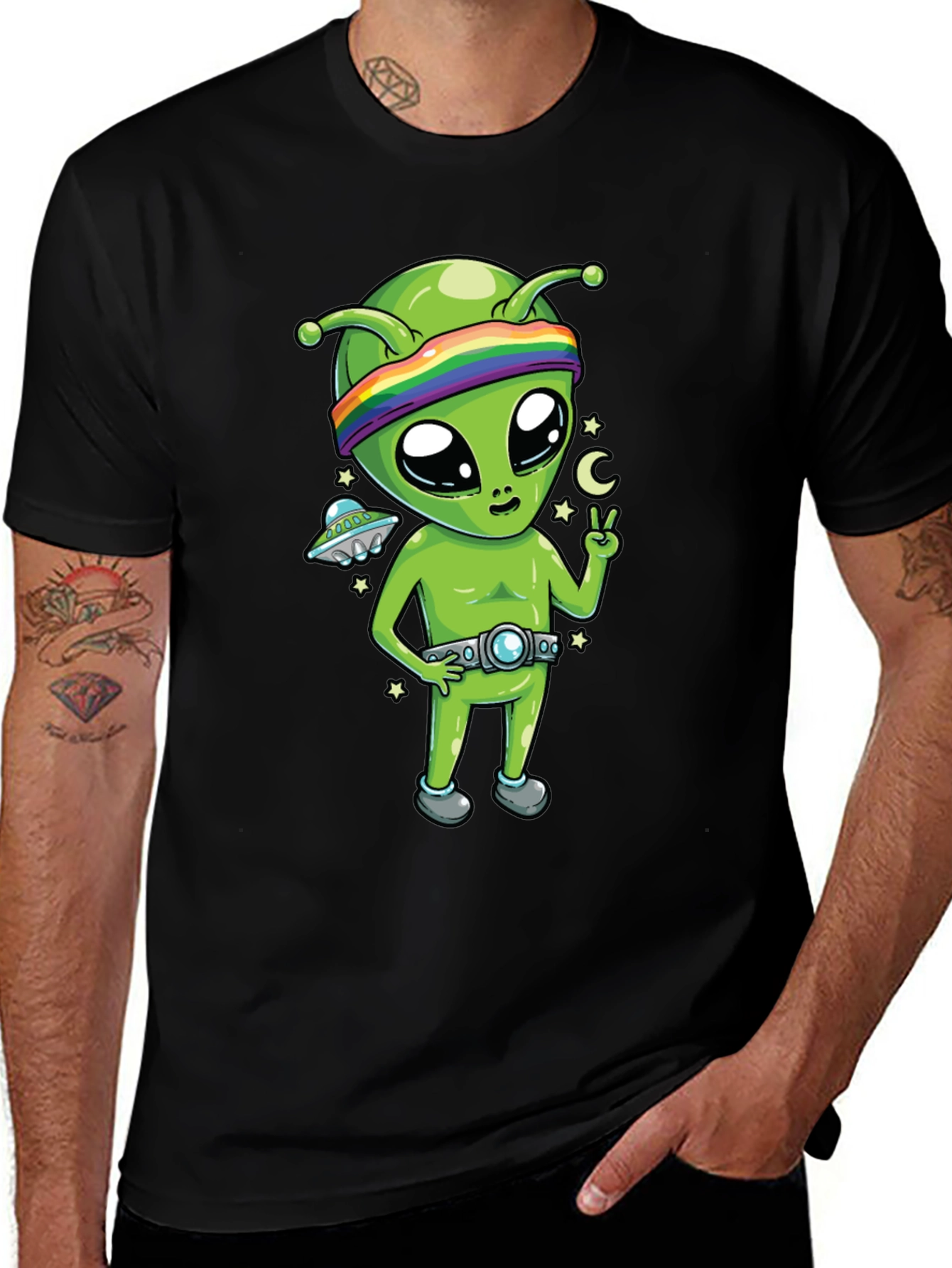 Alien Graphic Tee - Peace Love & Space!