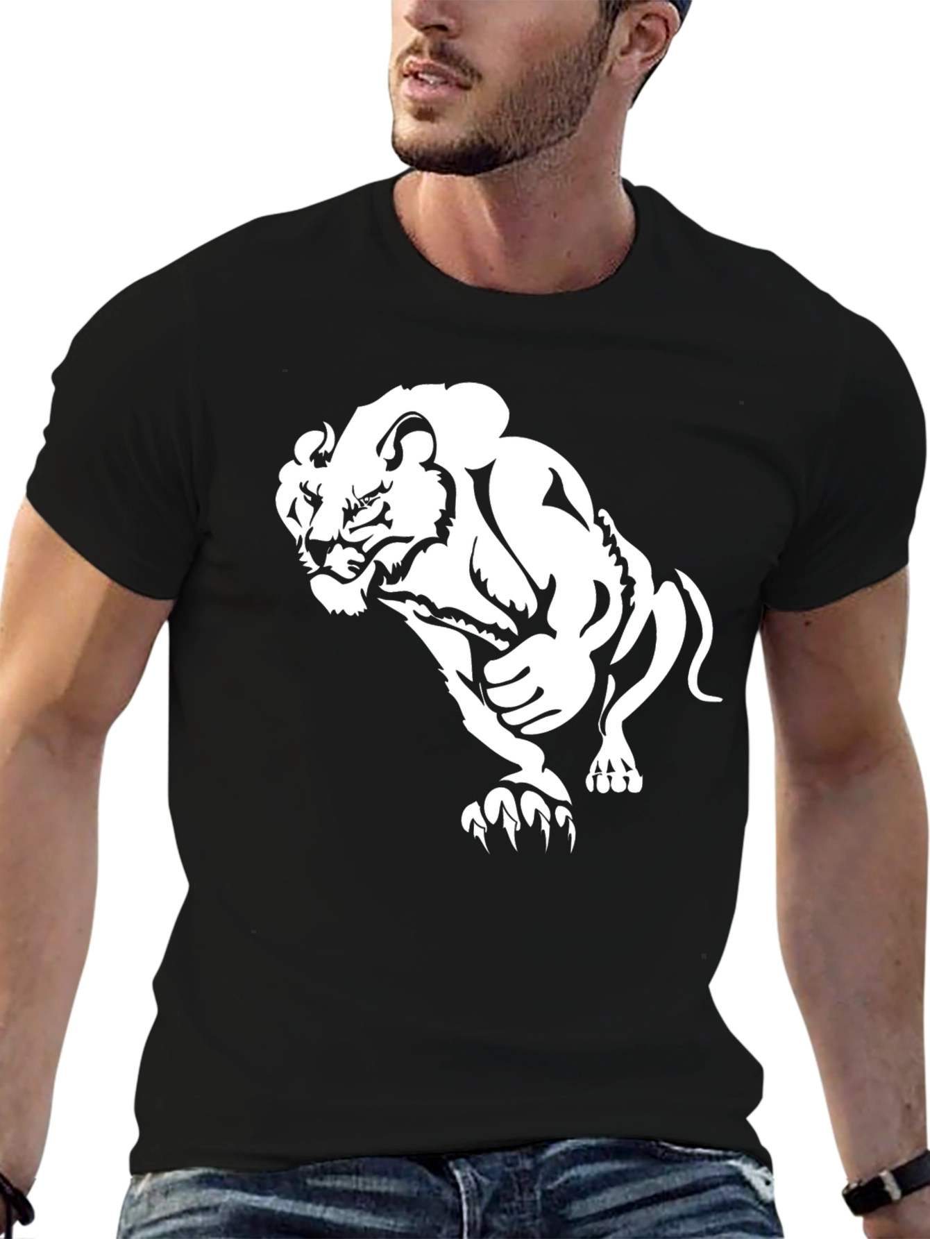 Black Lion Graphic Tee - Stylish Mens T-Shirt