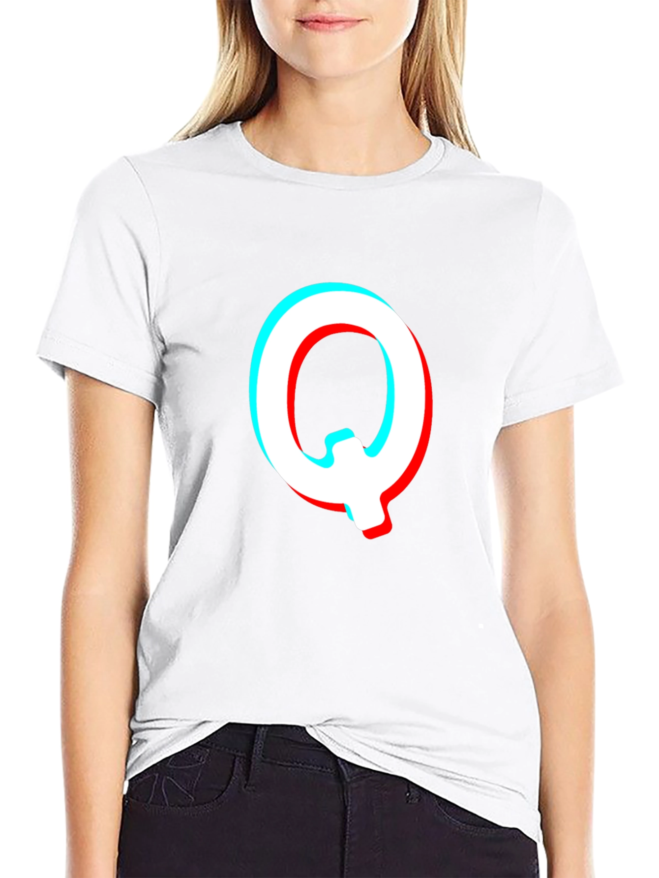 Letter Q Glitch Effect Graphic T-Shirt