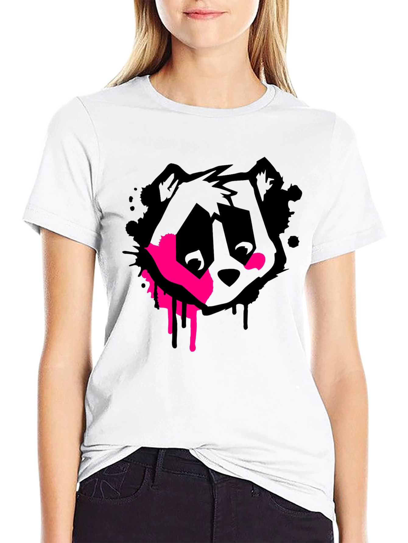 Black Bear Graffiti Graphic Tee - Modern Style