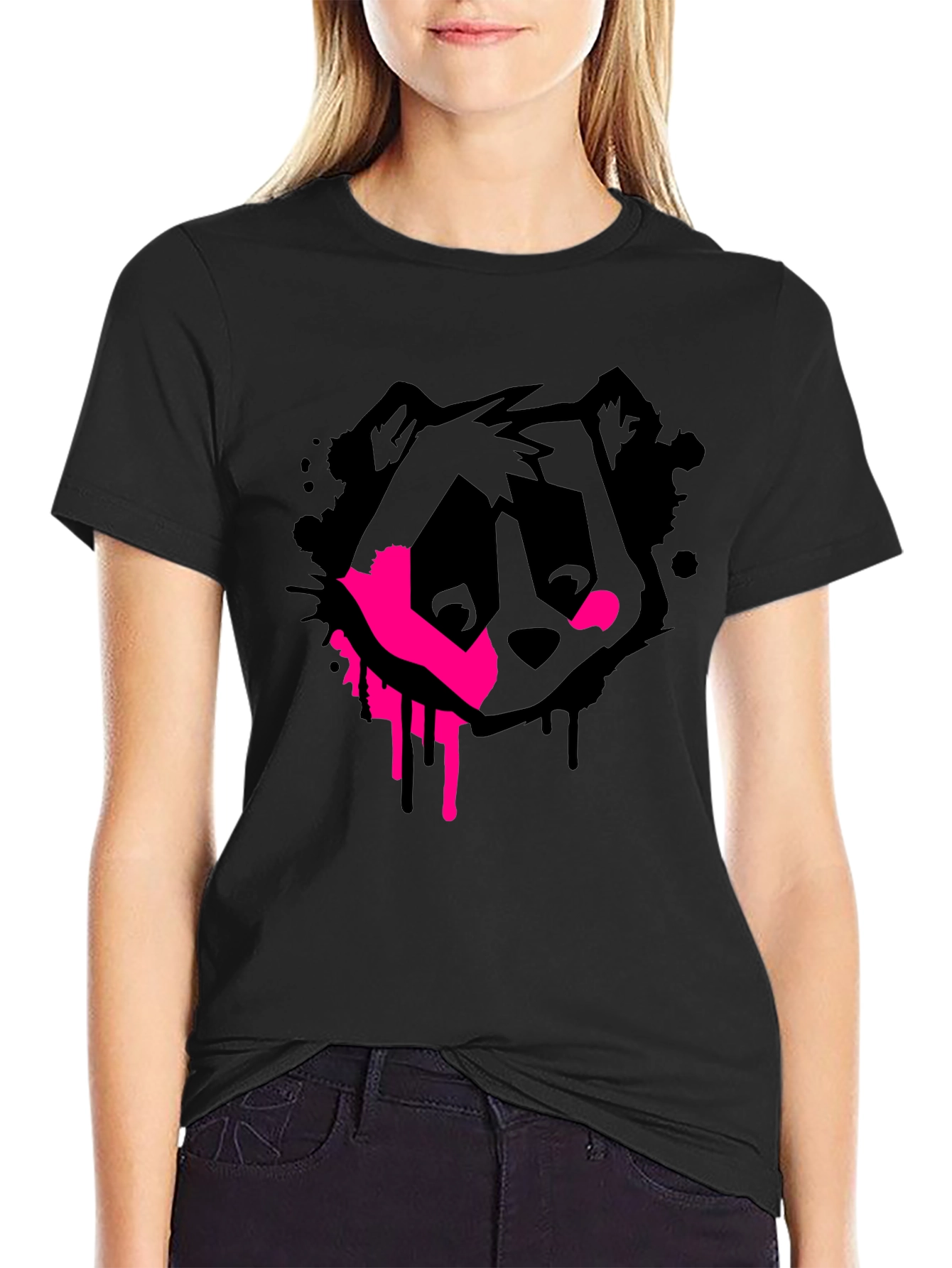 Black Bear Graffiti Graphic Tee - Modern Style