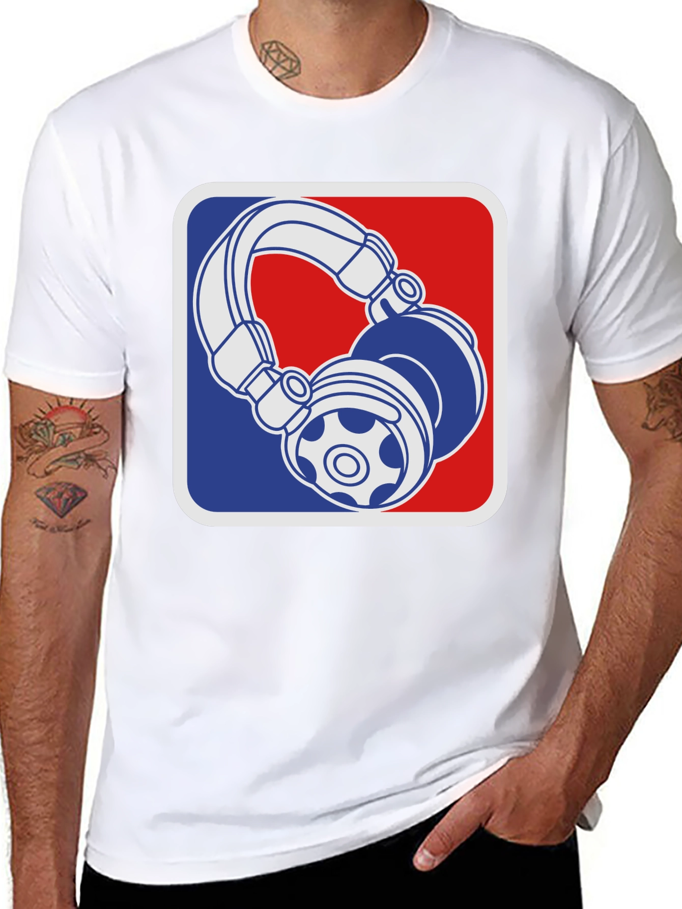 Headphone Graphic Tee - Retro Music Lover T-Shirt