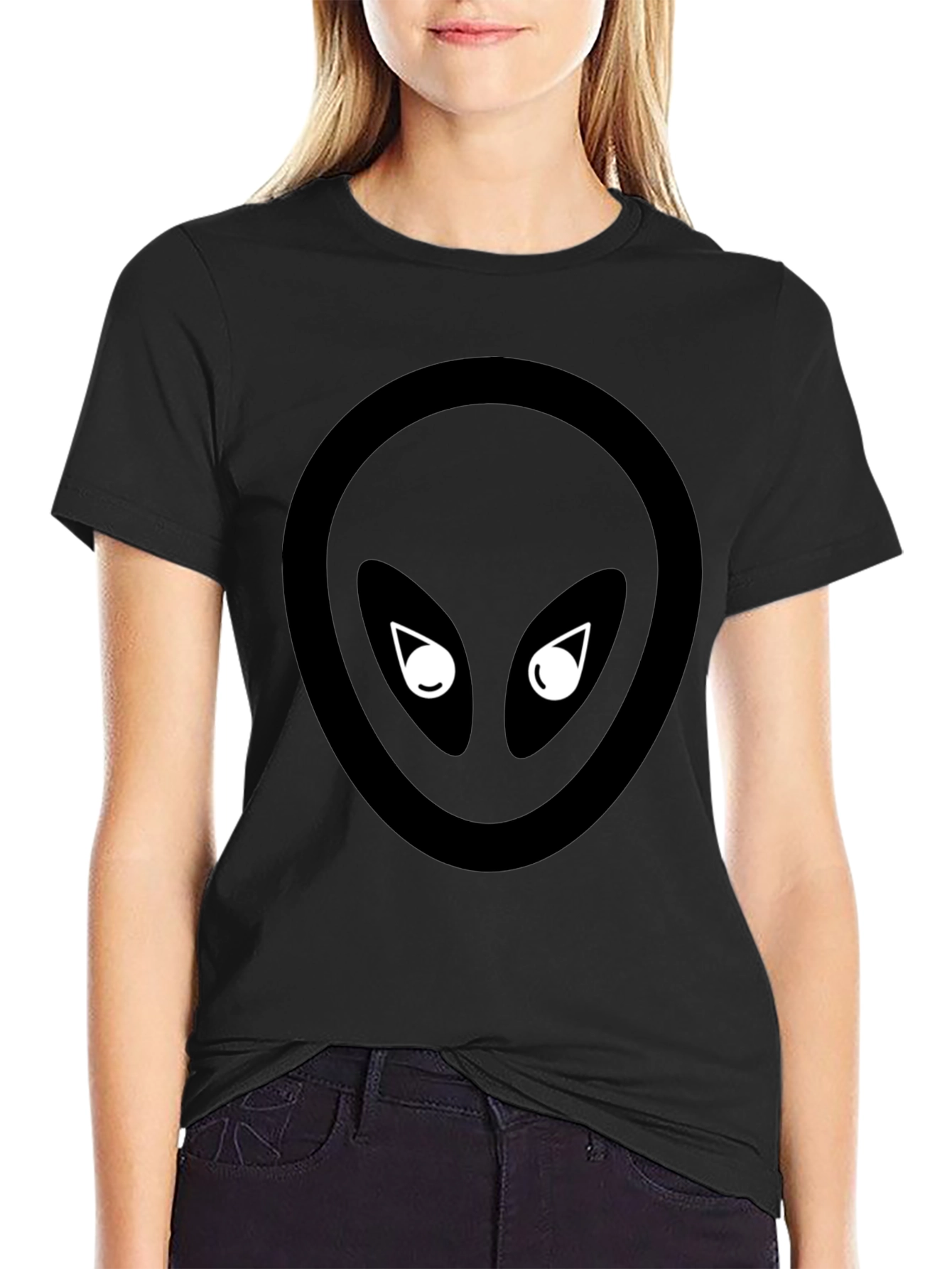 Black Alien Graphic Tee - Extraterrestrial Style