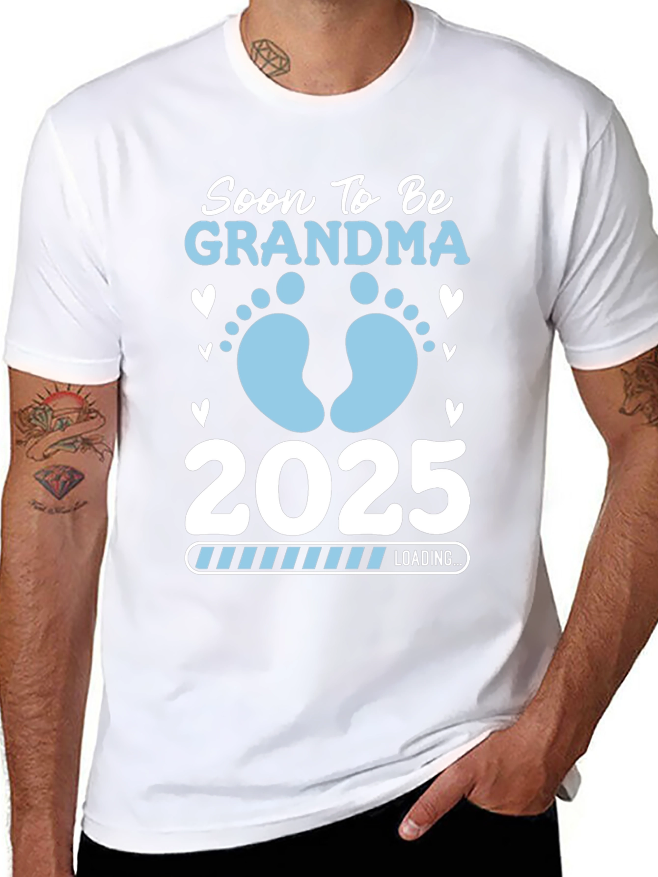 Soon To Be Grandma 2025 T-Shirt