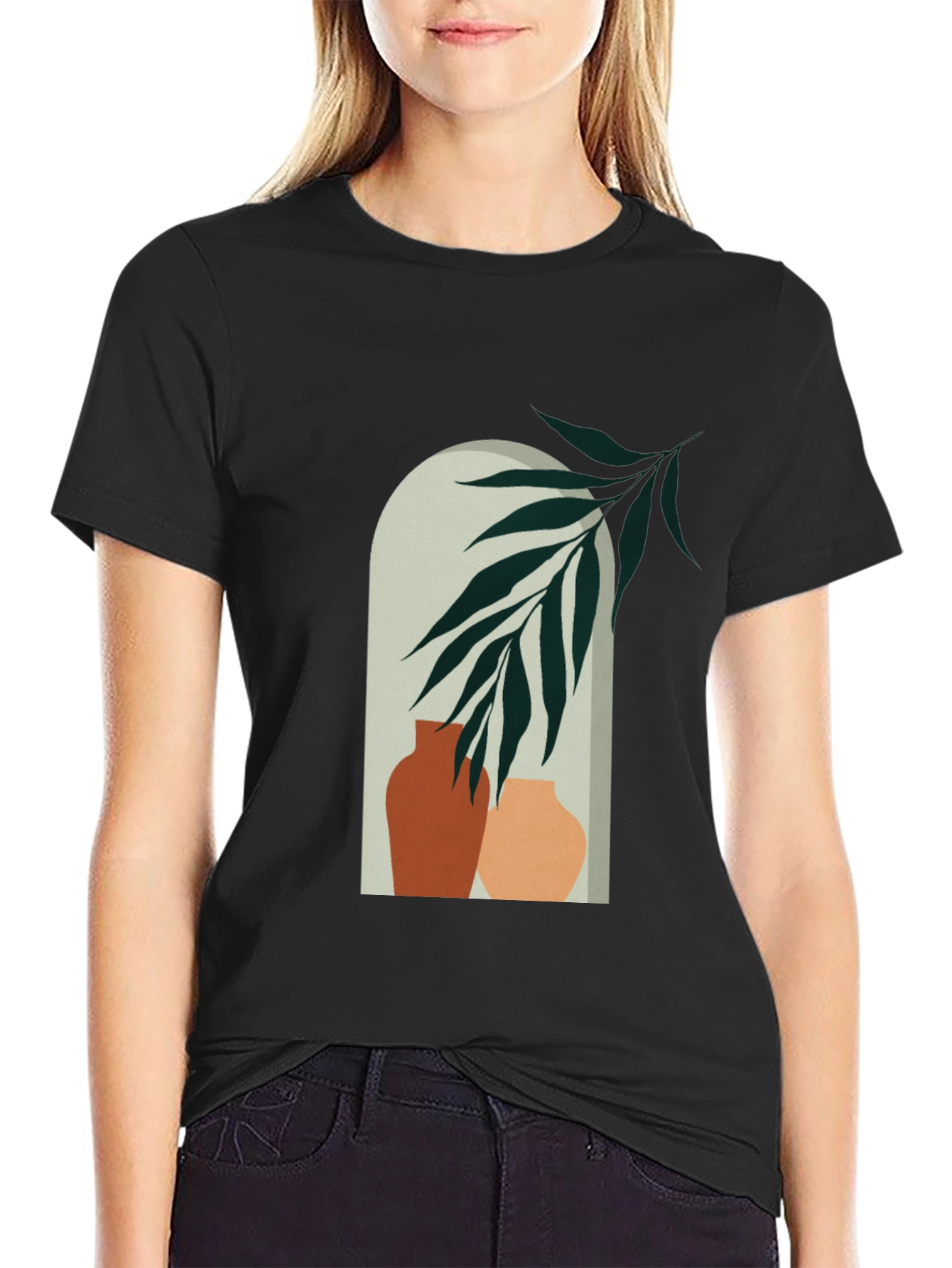 Vase Art Graphic Tee - Modern Casual Style