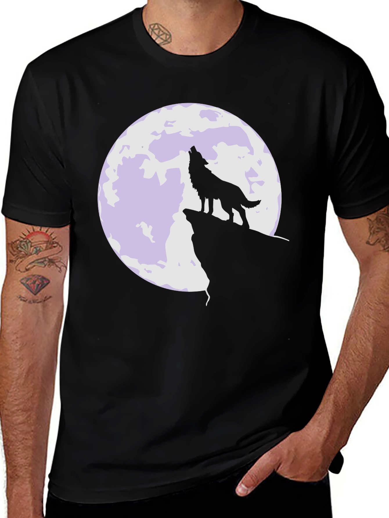 Wolf Howling at Moon Graphic T-Shirt
