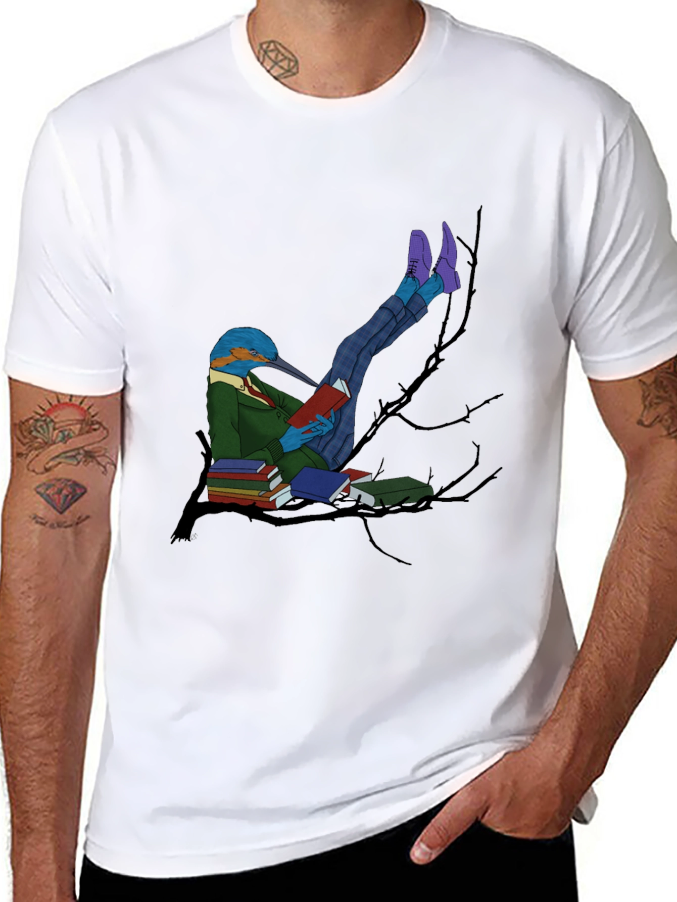 Kingfisher Reader Graphic Tee - Bird Lover T-Shirt