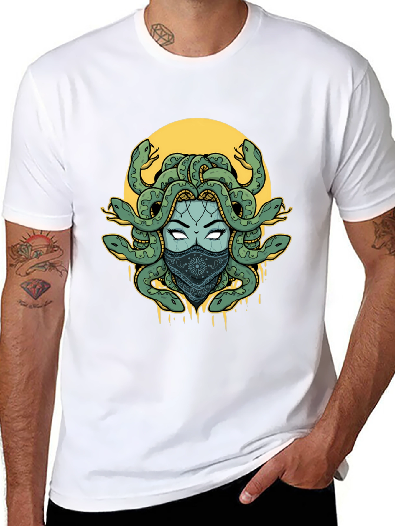 Medusa Graphic Print T-Shirt - Black