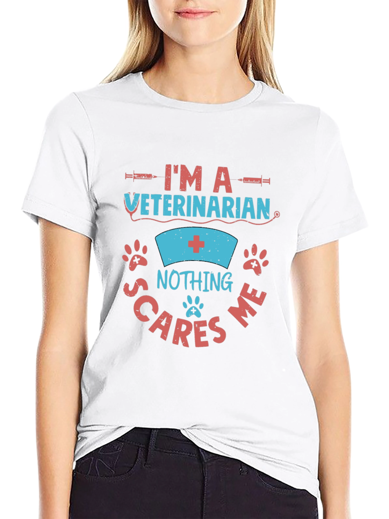 Veterinarian Nothing Scares Me Graphic T-Shirt