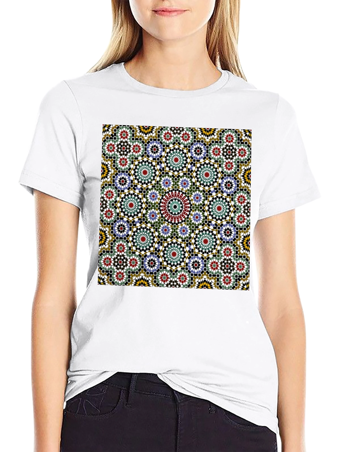 Geometric Pattern Tee - Stylish Casual Wear