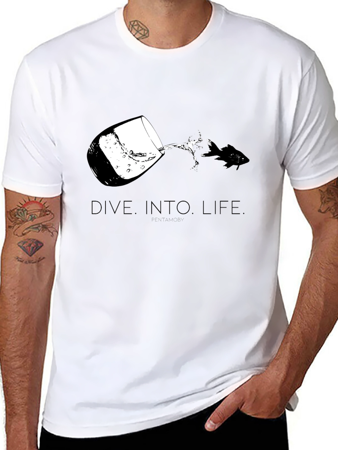 Dive Into Life Graphic Tee - Black