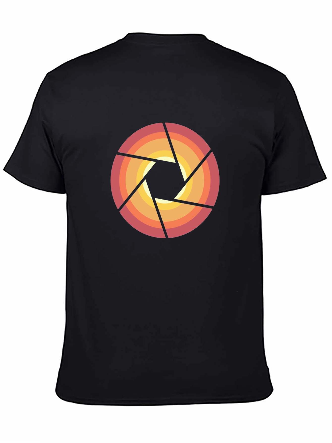 Retro Camera Aperture Graphic Tee - Black