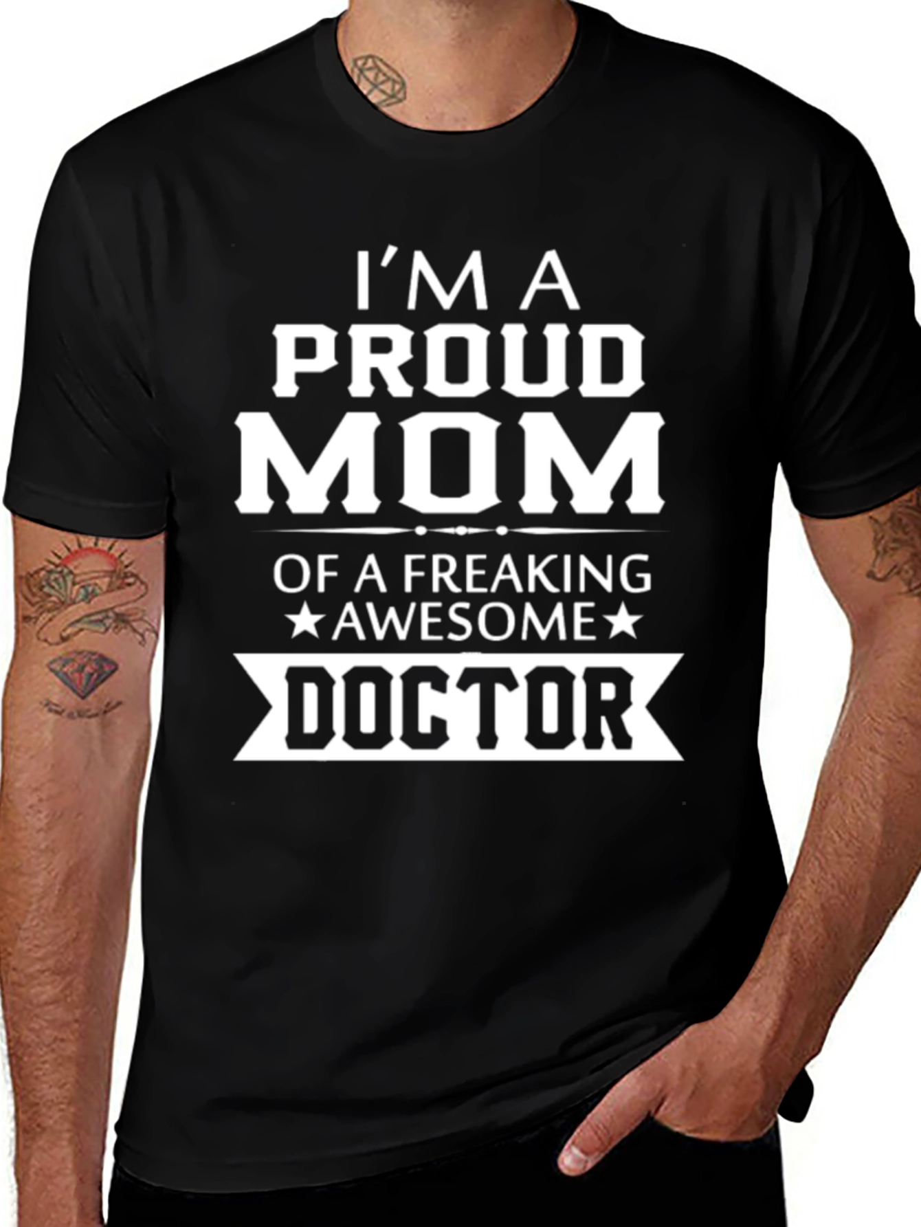 Proud Mom Doctor T-Shirt - Awesome Gift!