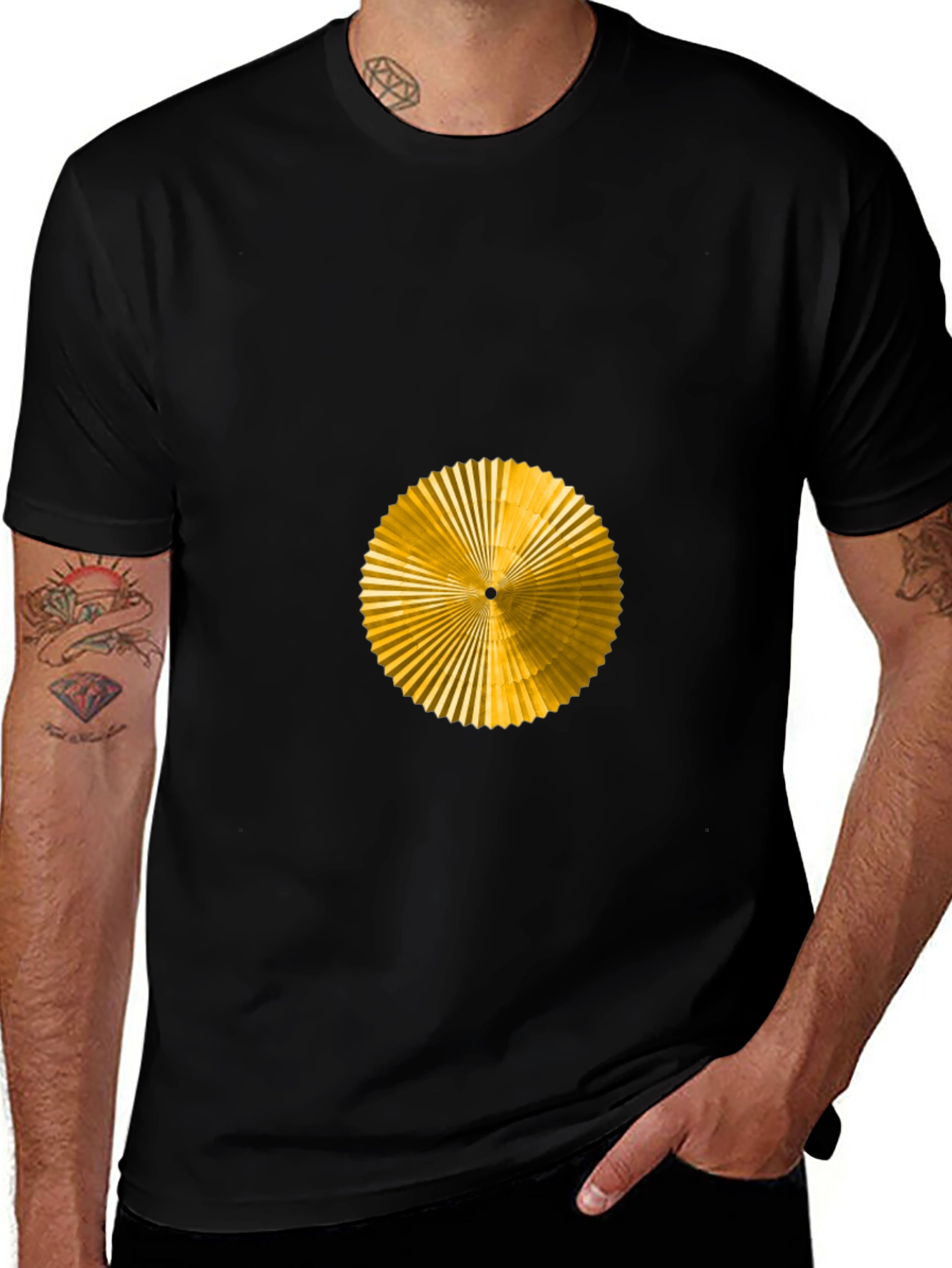 Geometric Gold Fan Graphic Black T-Shirt