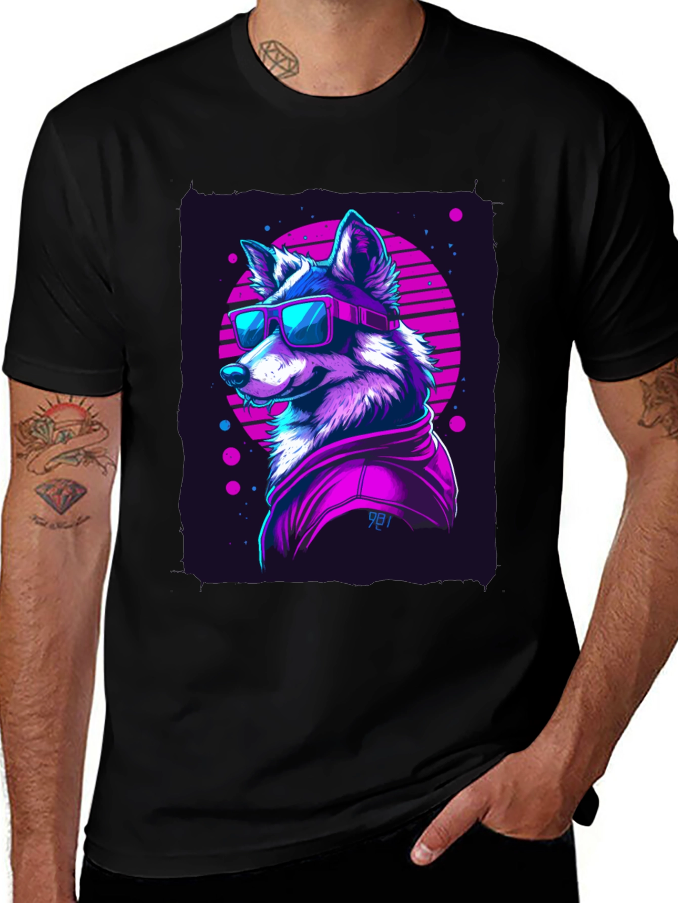 Retro Wolf Graphic Tee - 80s Style