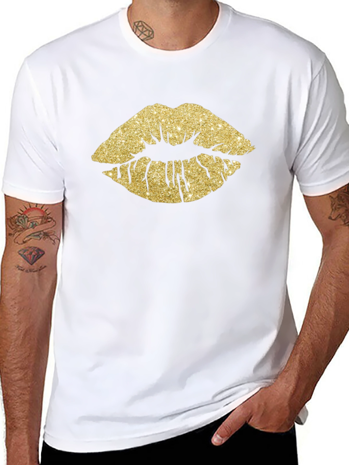 Gold Glitter Lips Graphic Tee - Stylish Black T-Shirt