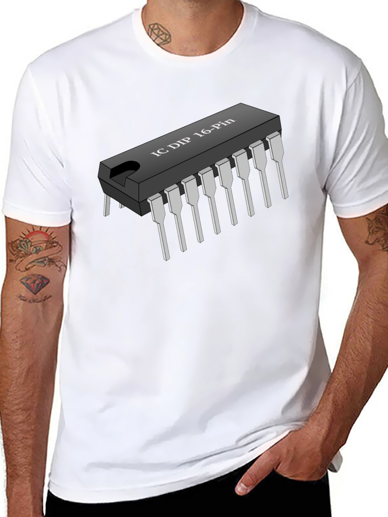 IC DIP 16-Pin Black T-Shirt - Geeky Electronics Tee