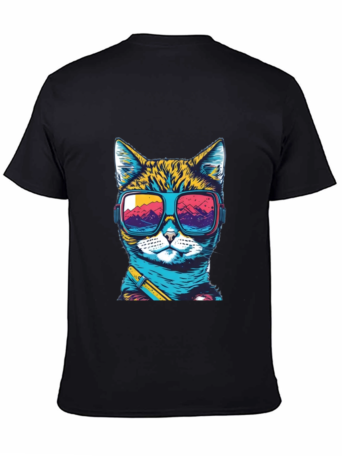 Cool Cat T-Shirt: Retro Sunglasses Graphic Tee