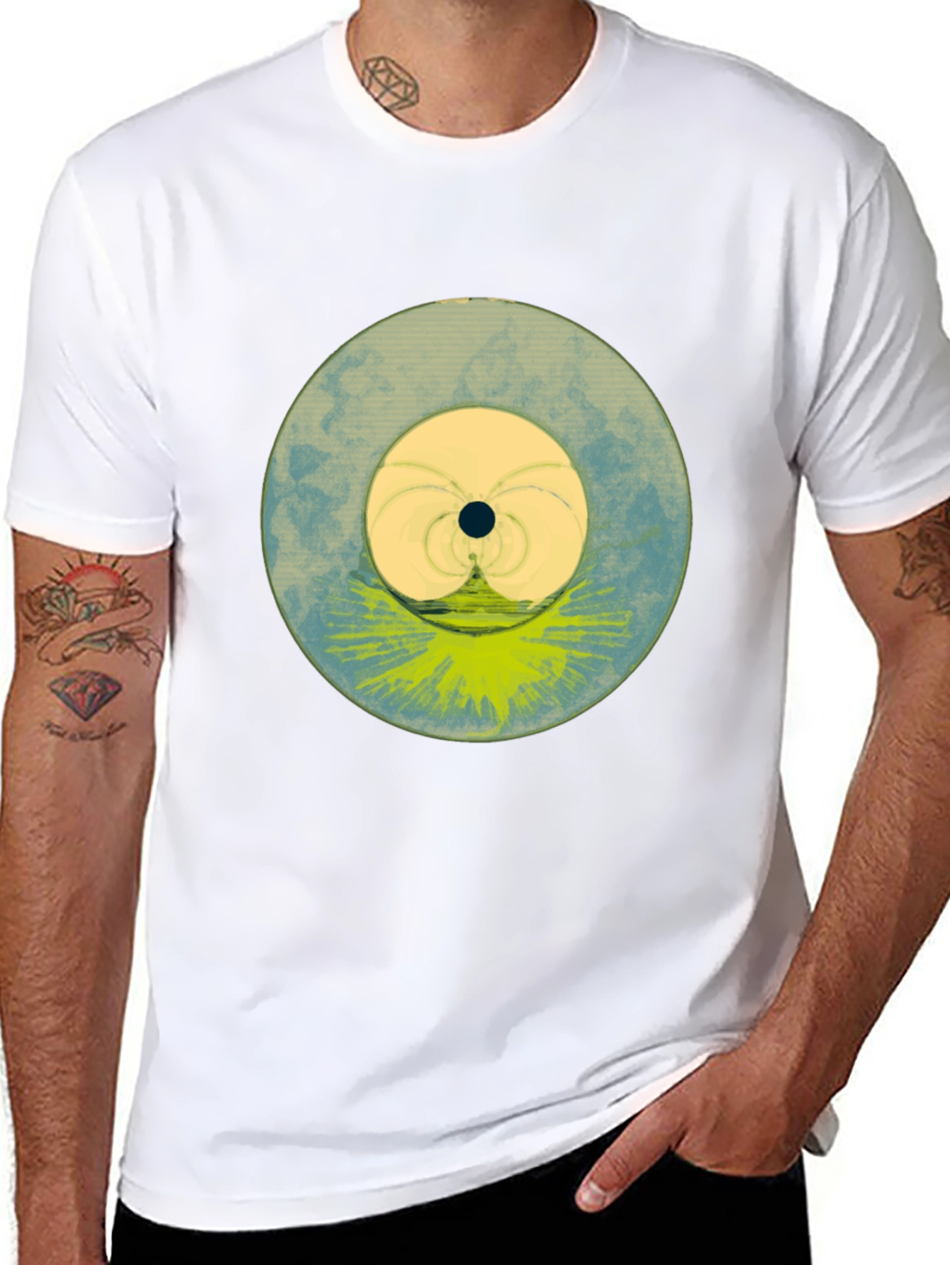 Abstract Circle Graphic Black T-Shirt