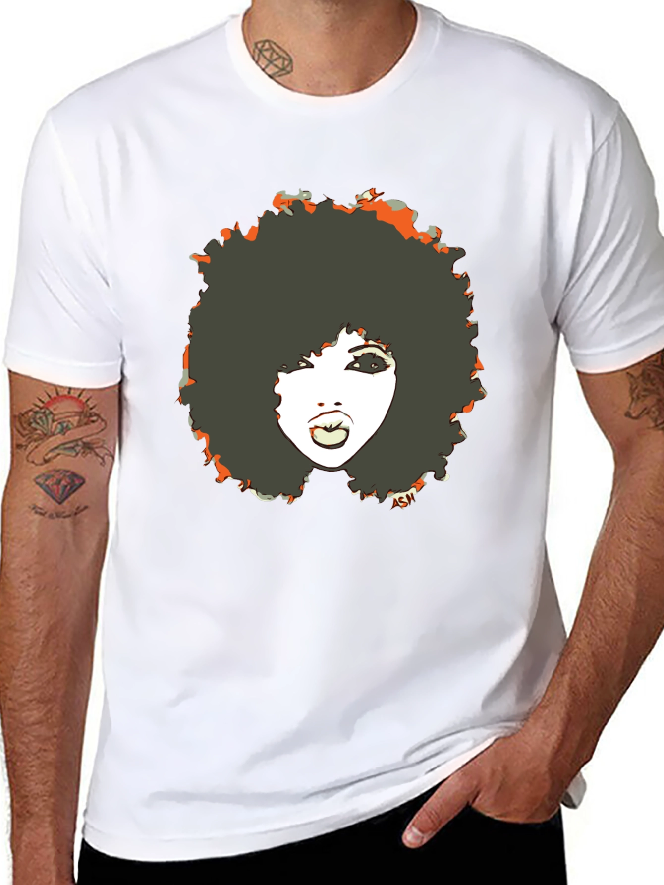 Retro Afro Woman Graphic Tee - Cool Black T-Shirt