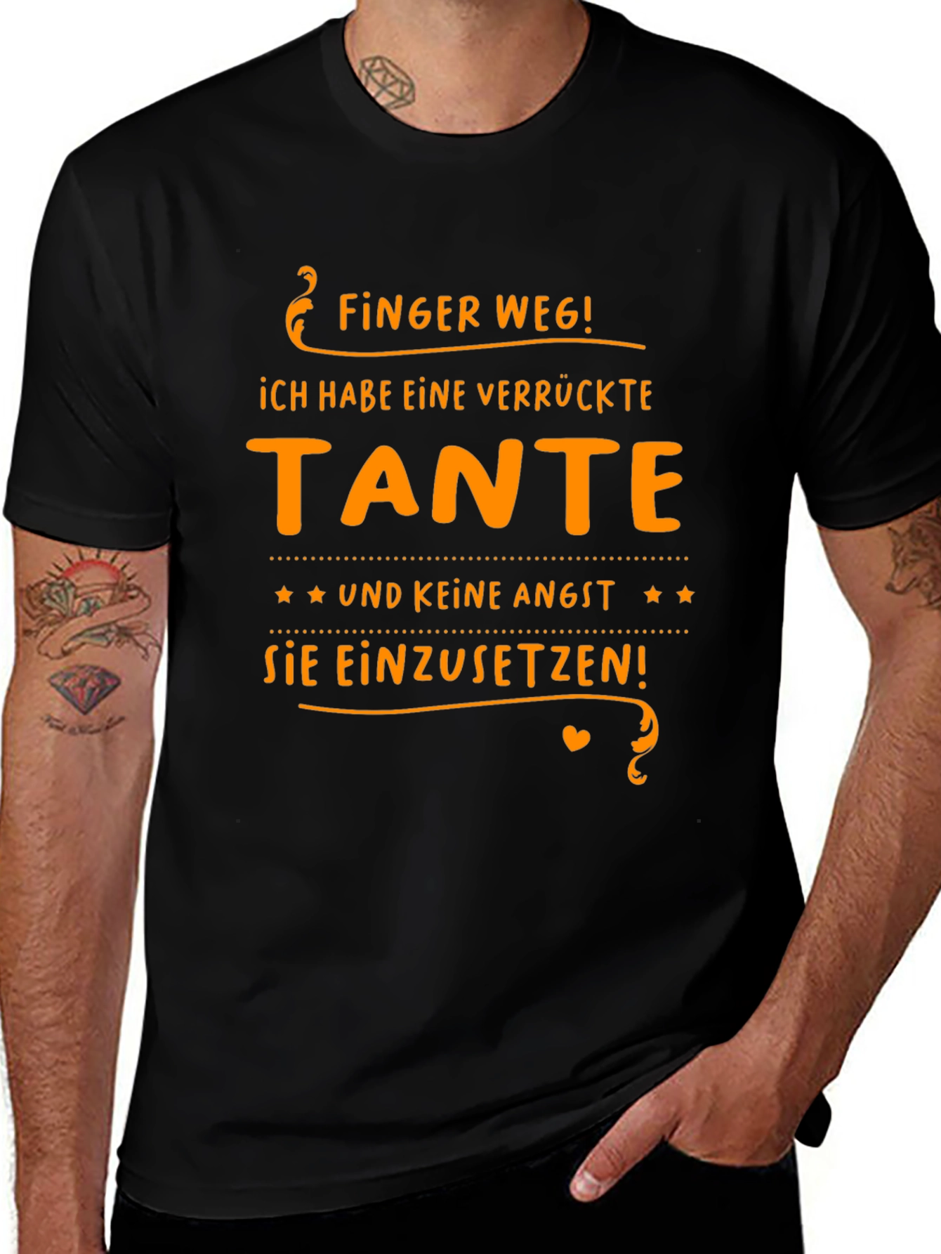 Funny German Aunt T-Shirt: Finger Weg! Verruckte Tante